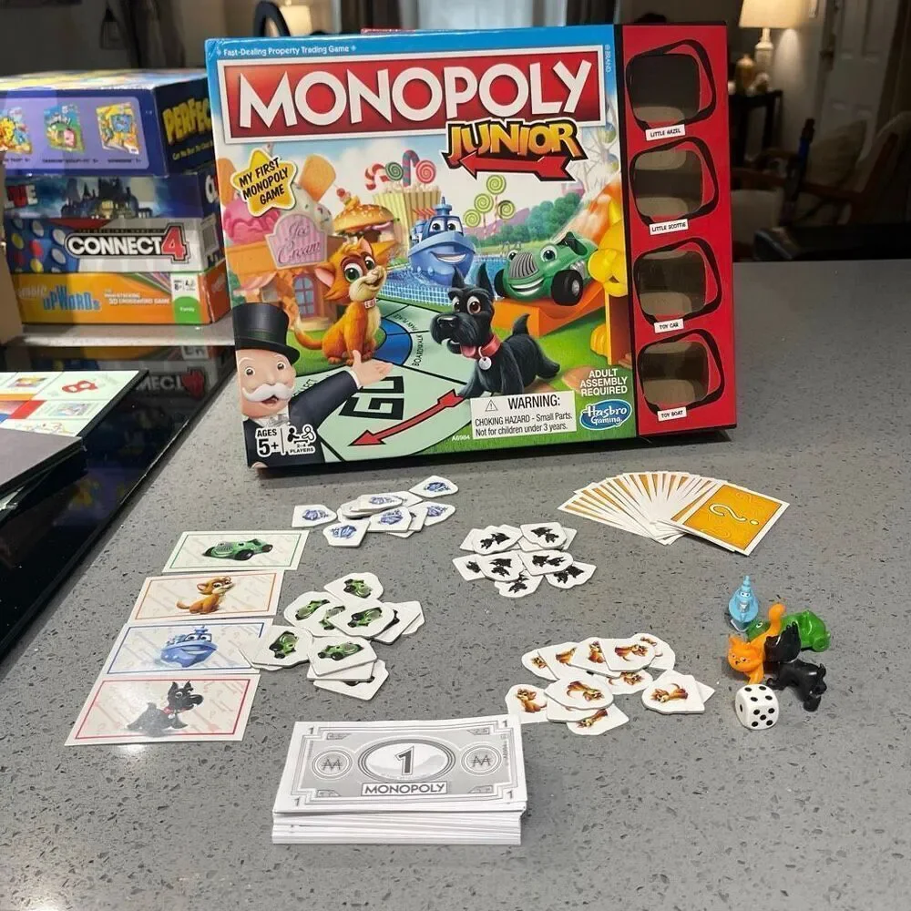 Monopoly Junior board game little Hazel and Scotty toy car and boat